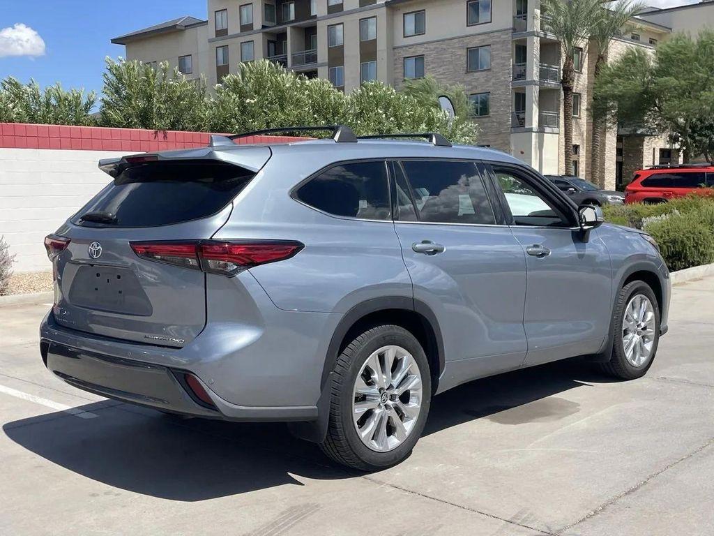used 2020 Toyota Highlander car, priced at $31,988
