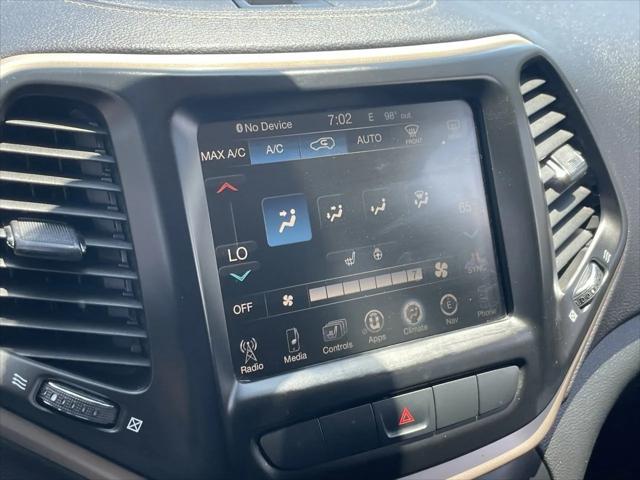 used 2014 Jeep Cherokee car, priced at $11,740