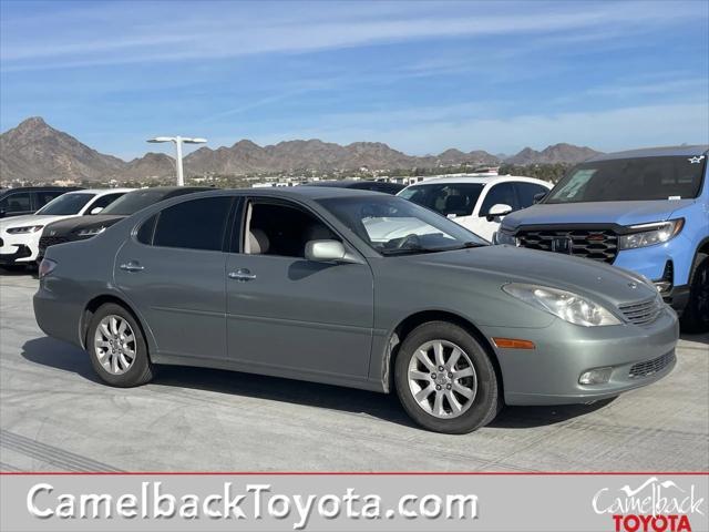 used 2002 Lexus ES 300 car, priced at $6,500