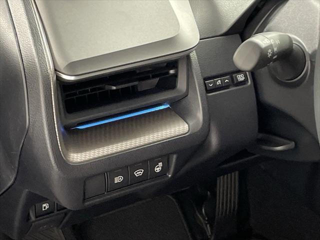 new 2025 Toyota Prius car, priced at $39,669