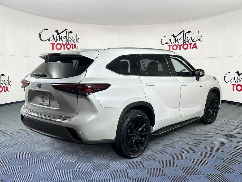 used 2024 Toyota Highlander car, priced at $47,486