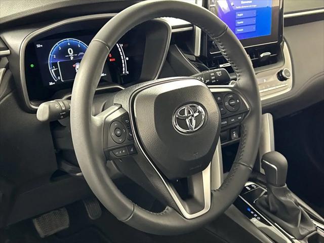 new 2025 Toyota Corolla Cross car, priced at $33,432