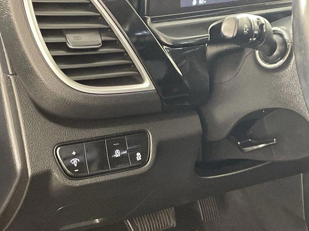 used 2024 Kia Seltos car, priced at $19,488