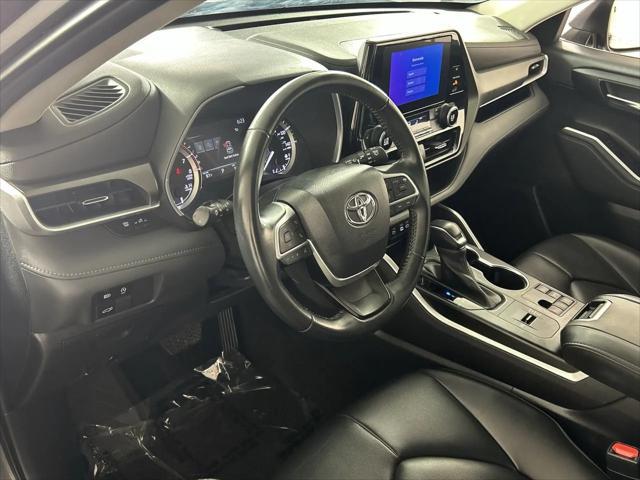 used 2023 Toyota Highlander car, priced at $35,888