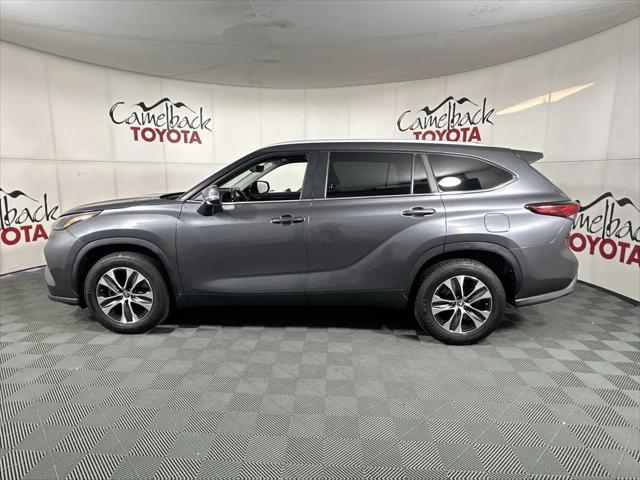 used 2023 Toyota Highlander car, priced at $35,888
