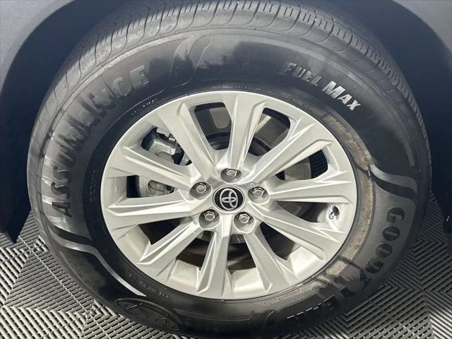 used 2024 Toyota Grand Highlander car, priced at $46,898