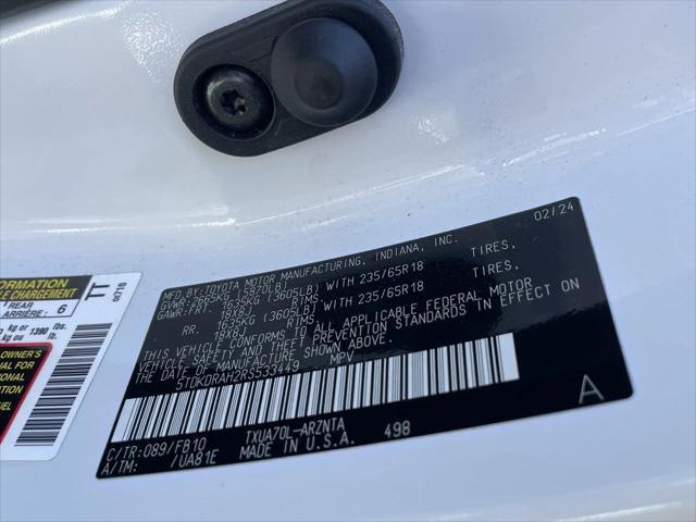 used 2024 Toyota Highlander car, priced at $41,888