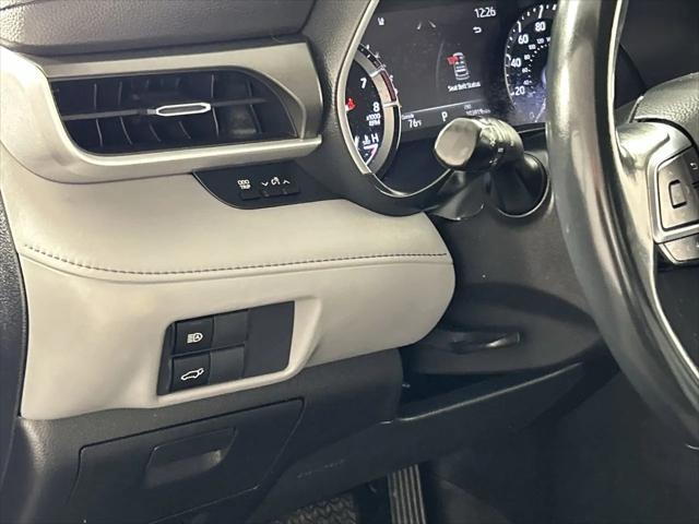 used 2021 Toyota Highlander car, priced at $28,488
