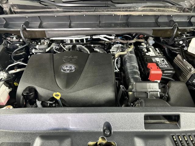 used 2021 Toyota Highlander car, priced at $28,488