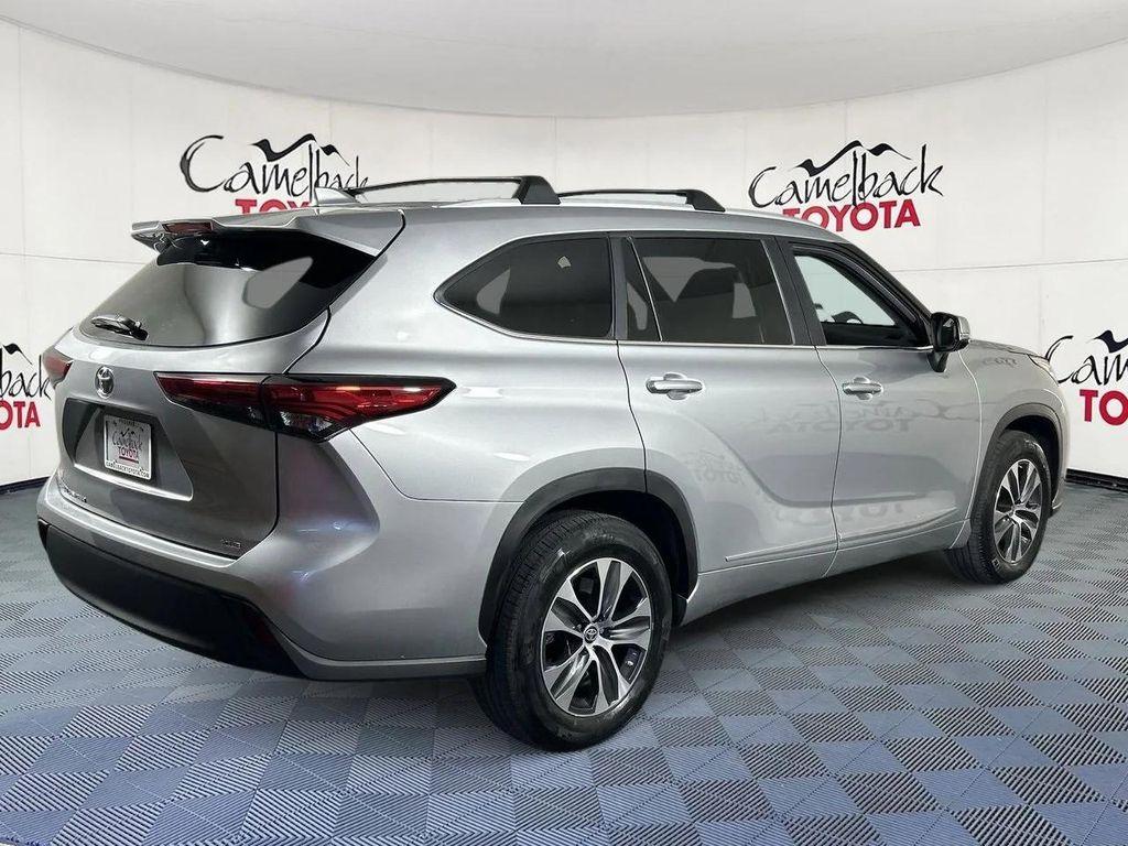 used 2023 Toyota Highlander car, priced at $36,888