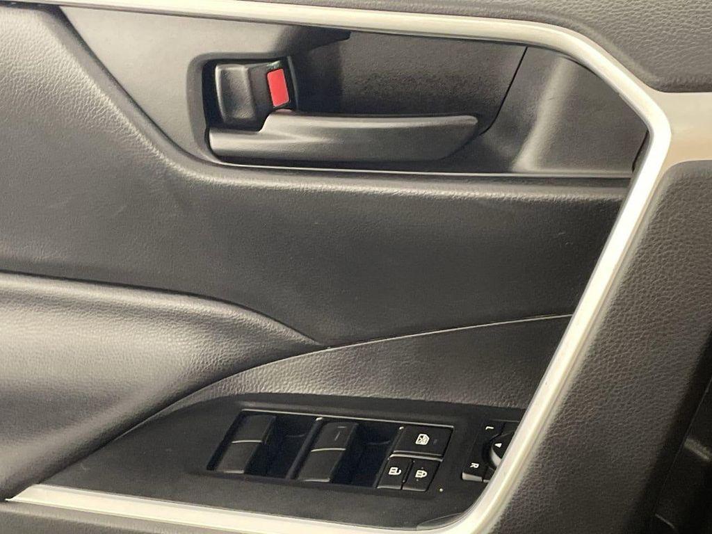 used 2020 Toyota RAV4 car, priced at $24,992