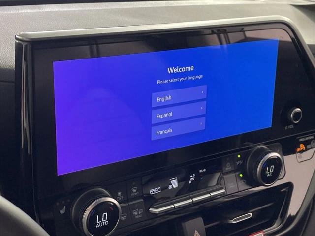new 2025 Toyota Highlander Hybrid car, priced at $50,098