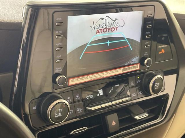 used 2022 Toyota Highlander car, priced at $40,088