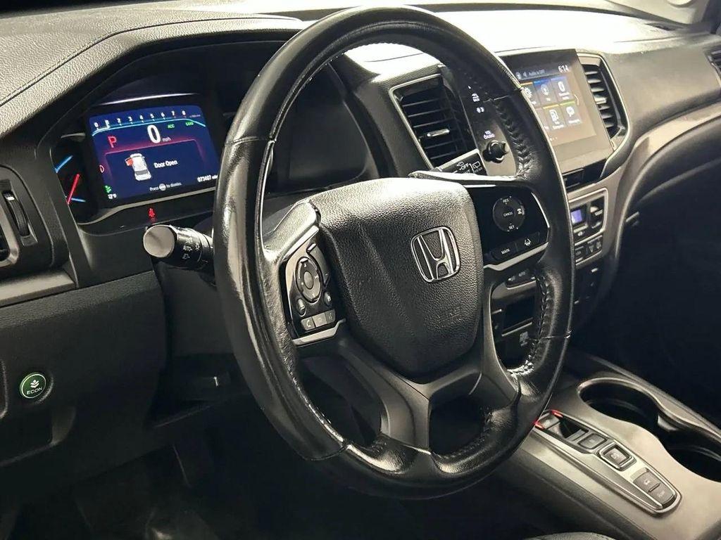 used 2021 Honda Pilot car, priced at $27,286