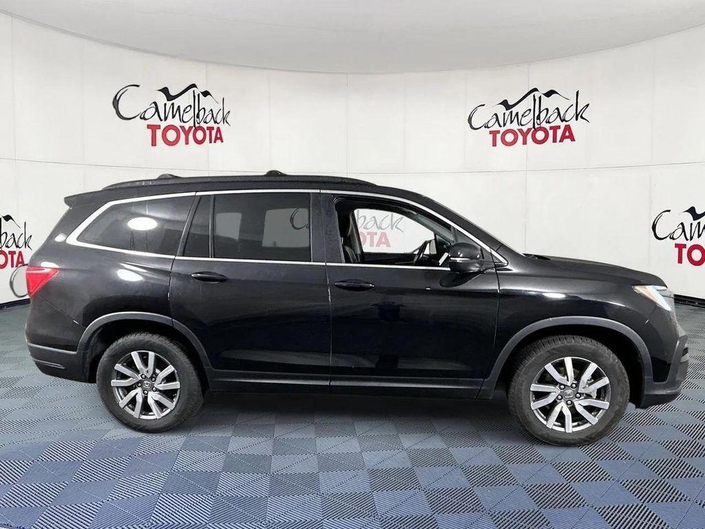 used 2021 Honda Pilot car, priced at $27,286