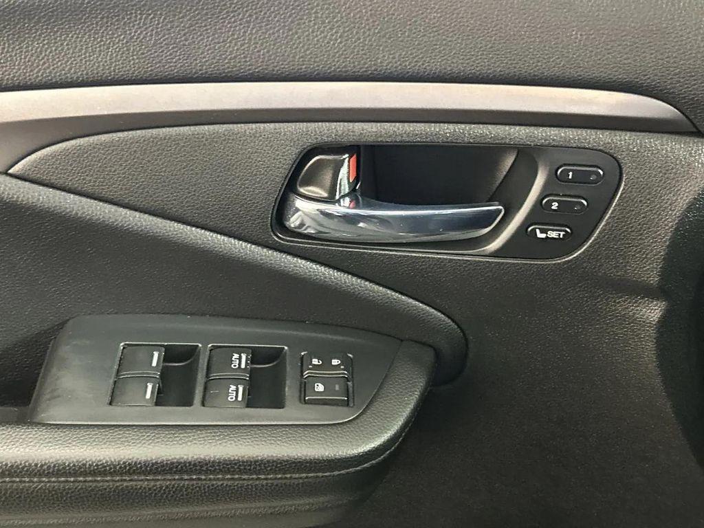 used 2021 Honda Pilot car, priced at $27,286