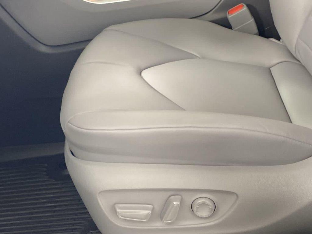 new 2025 Toyota Highlander car, priced at $48,867