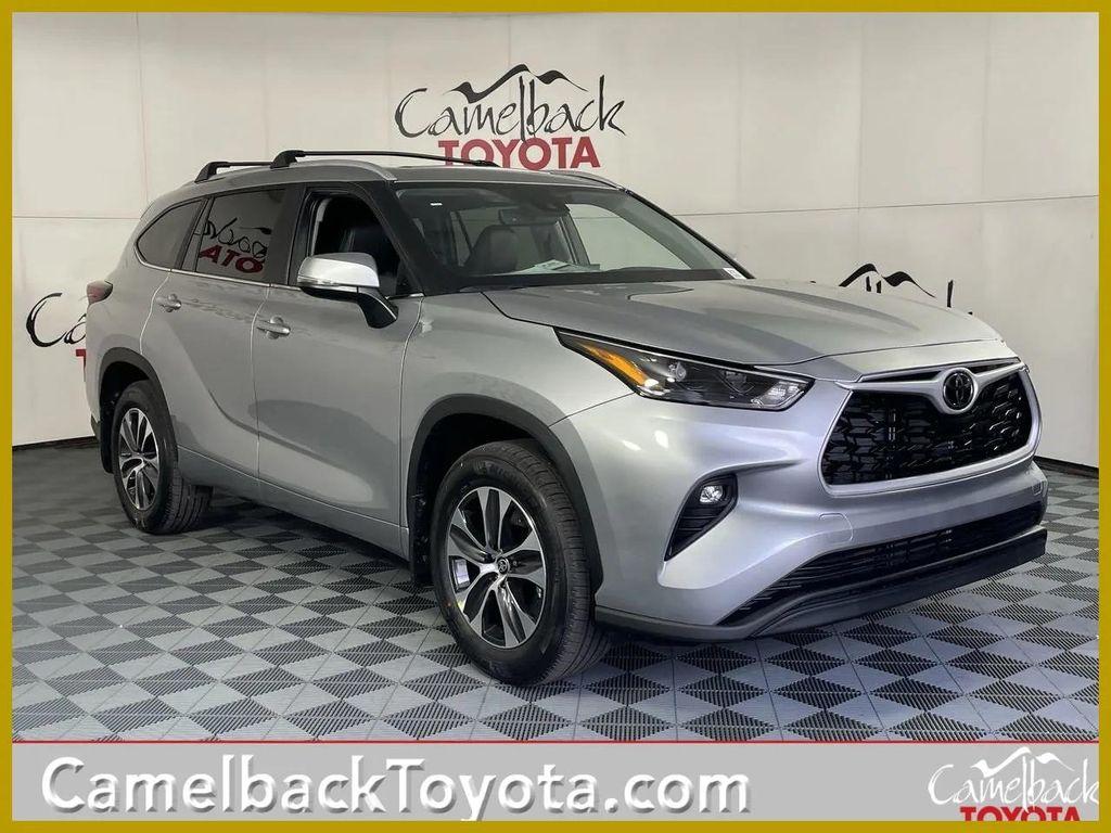 new 2025 Toyota Highlander car, priced at $48,867