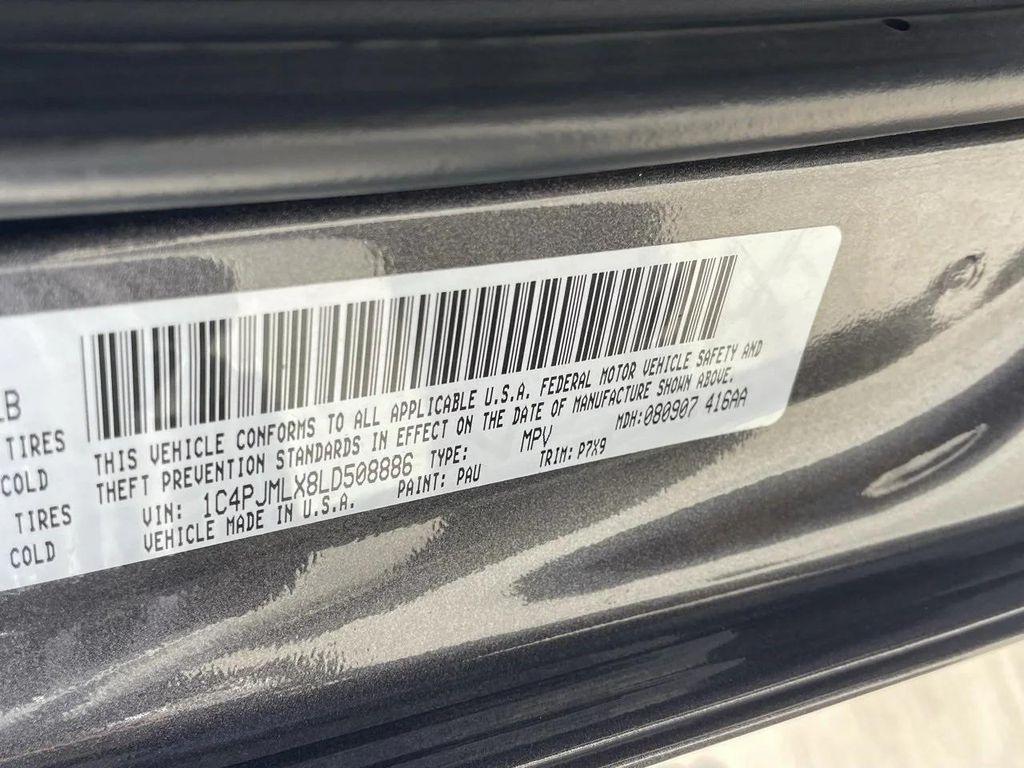 used 2020 Jeep Cherokee car, priced at $16,495