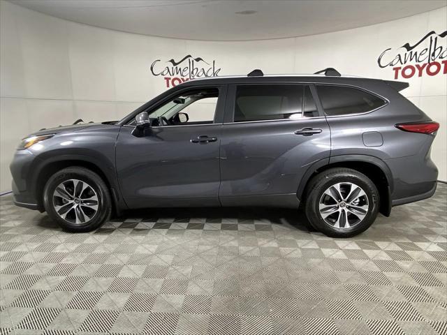 new 2025 Toyota Highlander car, priced at $47,563