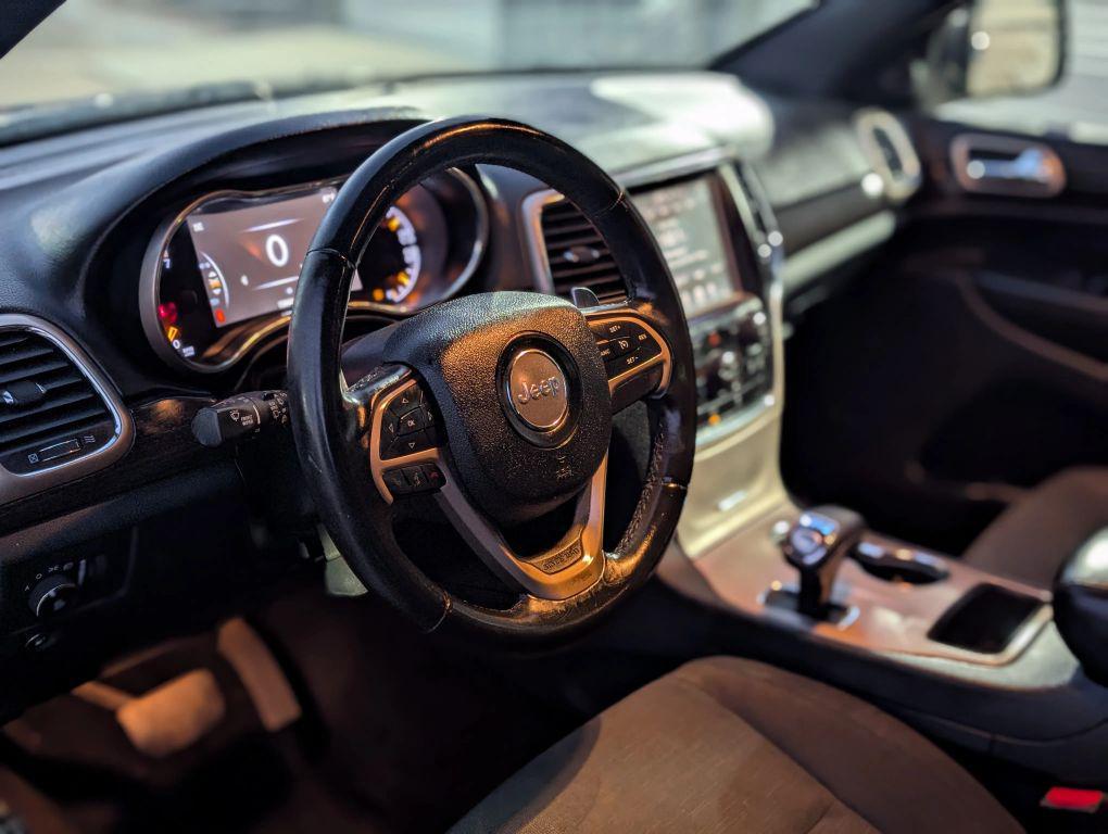 used 2014 Jeep Grand Cherokee car, priced at $8,795