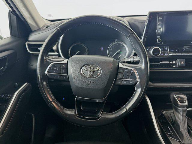 used 2021 Toyota Highlander car, priced at $30,997