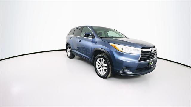 used 2016 Toyota Highlander car, priced at $17,999