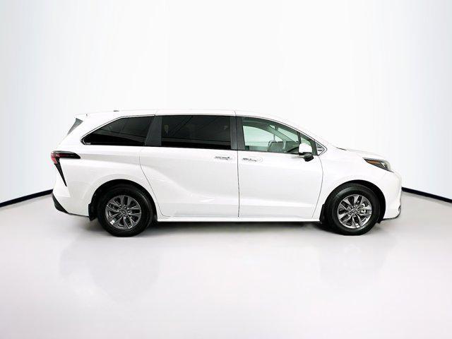 used 2025 Toyota Sienna car, priced at $43,997