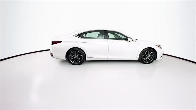 used 2022 Lexus ES 300h car, priced at $29,789