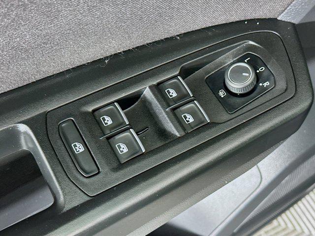 used 2019 Volkswagen Atlas car, priced at $18,297
