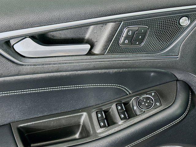 used 2021 Ford Edge car, priced at $19,497