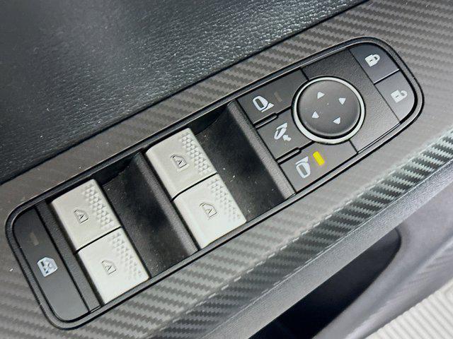 used 2024 Mitsubishi Outlander car, priced at $22,997