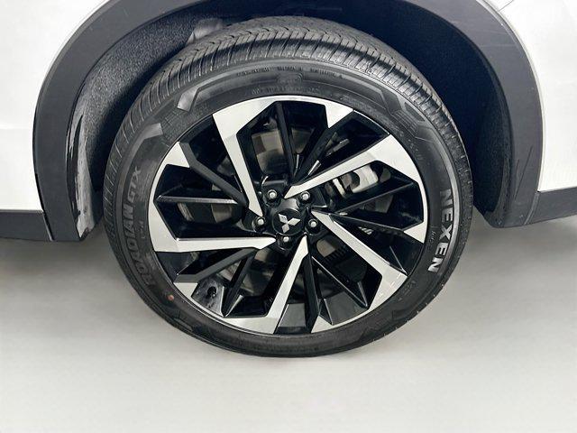 used 2024 Mitsubishi Outlander car, priced at $22,997