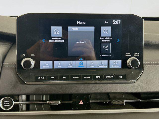 used 2024 Mitsubishi Outlander car, priced at $22,997