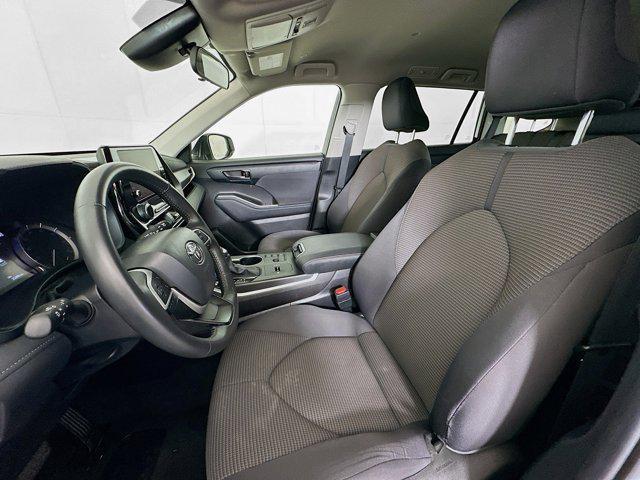 used 2024 Toyota Highlander car, priced at $36,197
