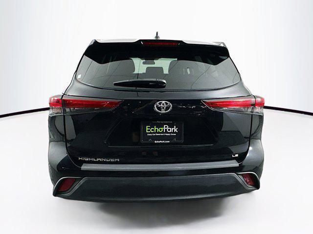 used 2023 Toyota Highlander car, priced at $31,647