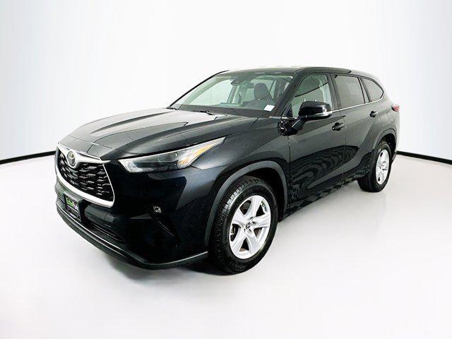 used 2023 Toyota Highlander car, priced at $31,647