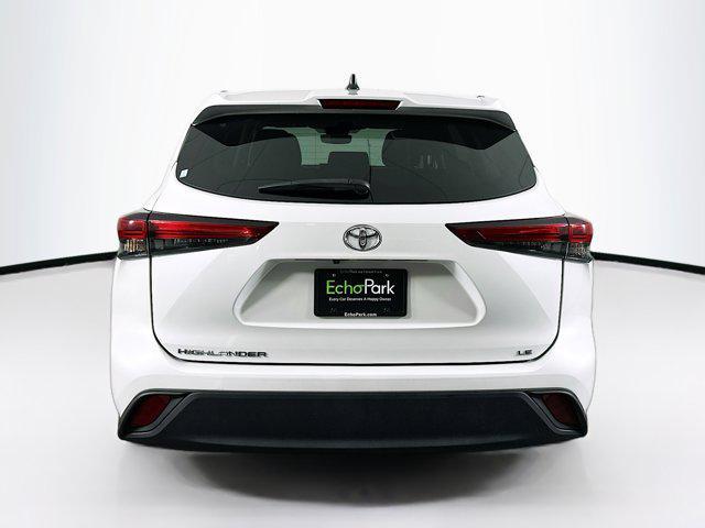 used 2023 Toyota Highlander car, priced at $31,597