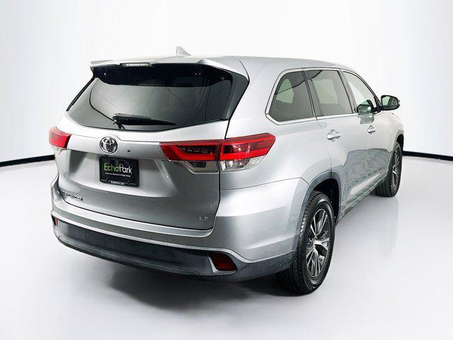 used 2017 Toyota Highlander car, priced at $18,999