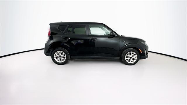 used 2023 Kia Soul car, priced at $16,689