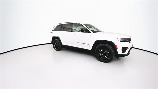 used 2023 Jeep Grand Cherokee car, priced at $28,679