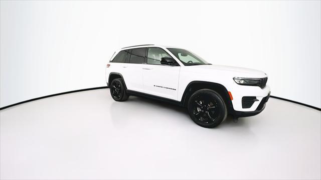 used 2023 Jeep Grand Cherokee car, priced at $28,679