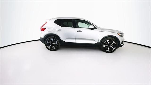 used 2019 Volvo XC40 car, priced at $18,189