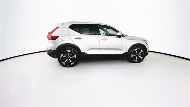 used 2019 Volvo XC40 car, priced at $18,189