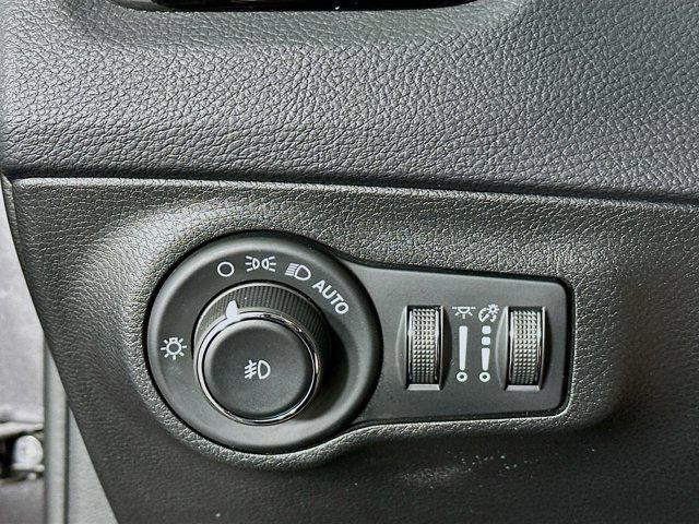 used 2020 Jeep Compass car, priced at $19,399