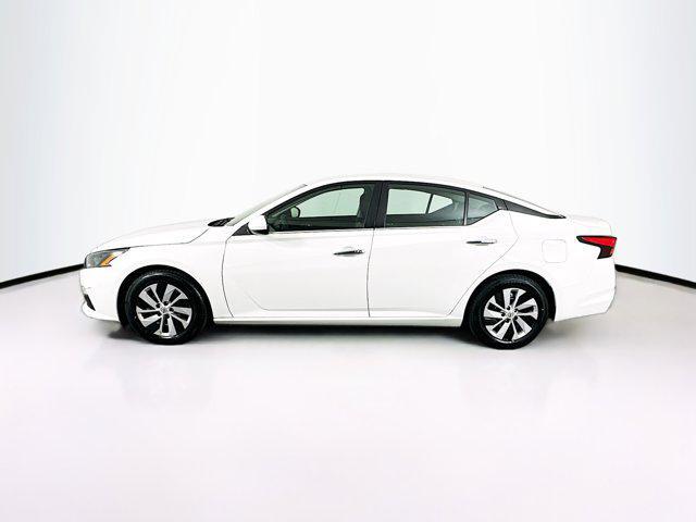 used 2022 Nissan Altima car, priced at $15,299