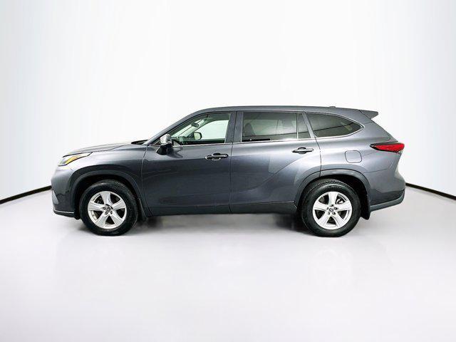 used 2023 Toyota Highlander car, priced at $31,589