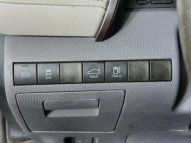 used 2019 Toyota Camry Hybrid car, priced at $20,699