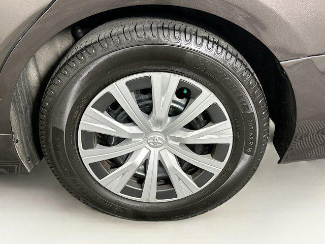 used 2019 Toyota Camry Hybrid car, priced at $20,699