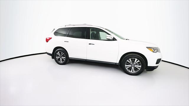 used 2020 Nissan Pathfinder car, priced at $18,289